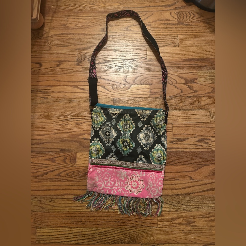 Mudd Women’s Boho Hippie Pink Black Blue Fringed Crossbody Bag W/ Bead Detailing